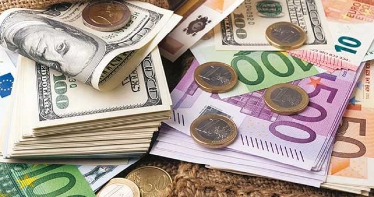 Dolar, Euro ile Sterlin, tüm zamanların en yüksek seviyelerinde - Der Virgül